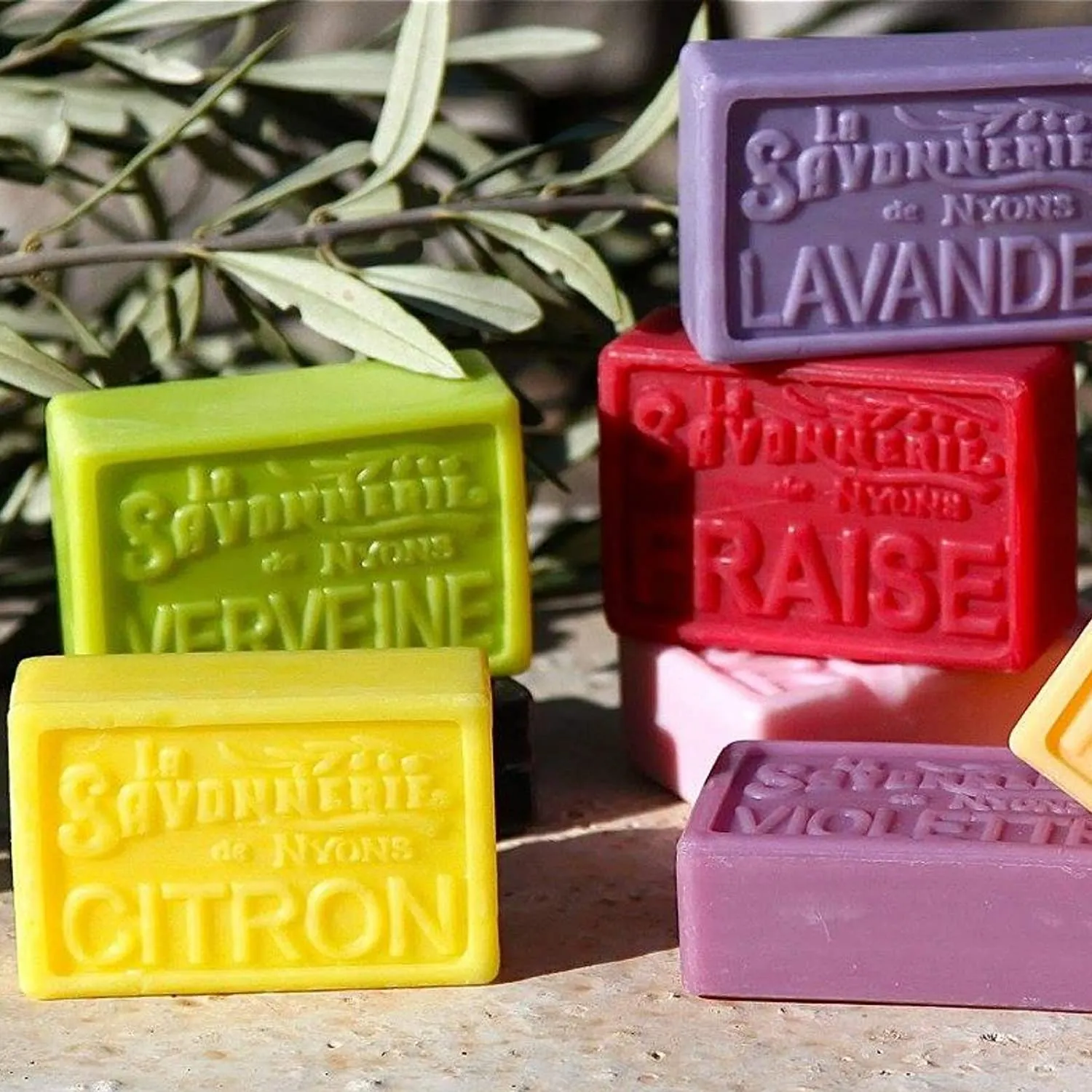 La Savonnerie de Nyons, Soap 100g (Rose)