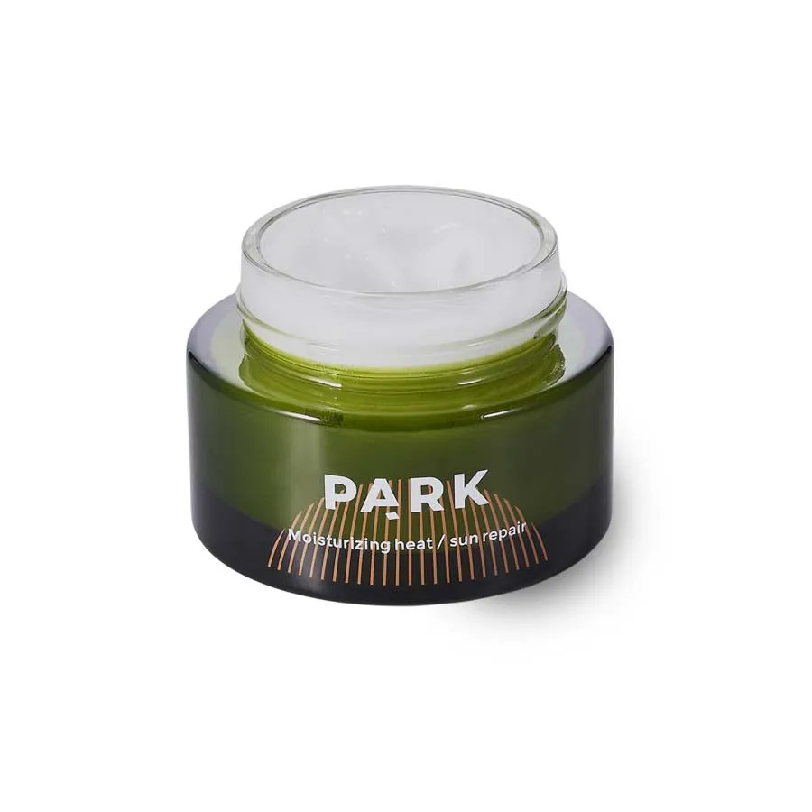 Moisturizing Heat & Sun Repair - Moisturizing leave-in hair treatment with sun protection
